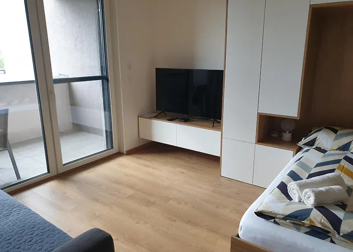 As Bella S Loggiou A Bezplatným Vnútorným Parkovaním Košice