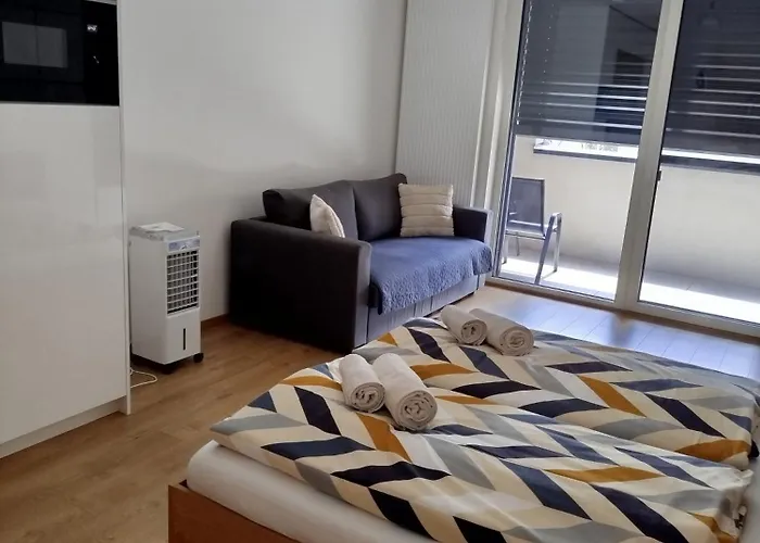 As Bella S Loggiou A Bezplatným Vnútorným Parkovaním Košice